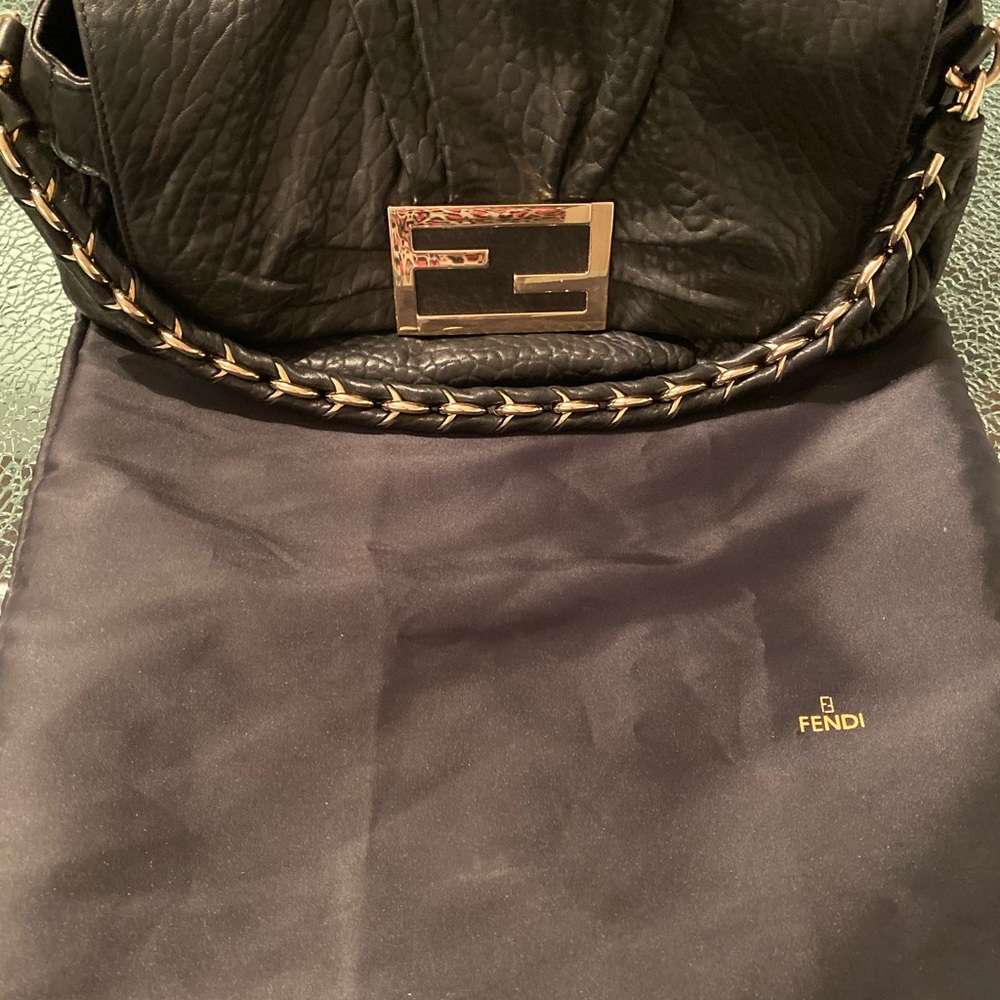 Fendi pebbled leather shoulder bag